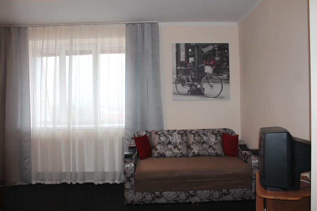 Apartment On Lermontova 35A Mukatschewo Exterior foto